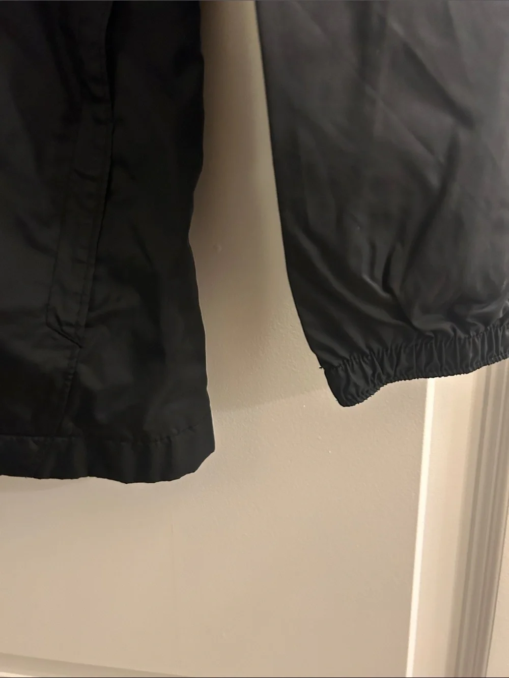 Columbia Kids Black Hooded wind breaker Jacket